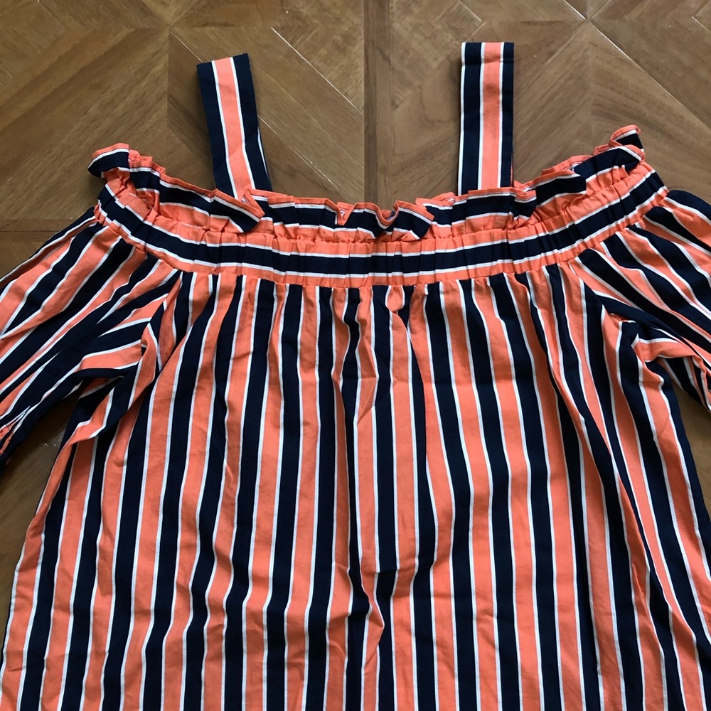 Cotton Off-Shoulder Top - Picture 3 of 6